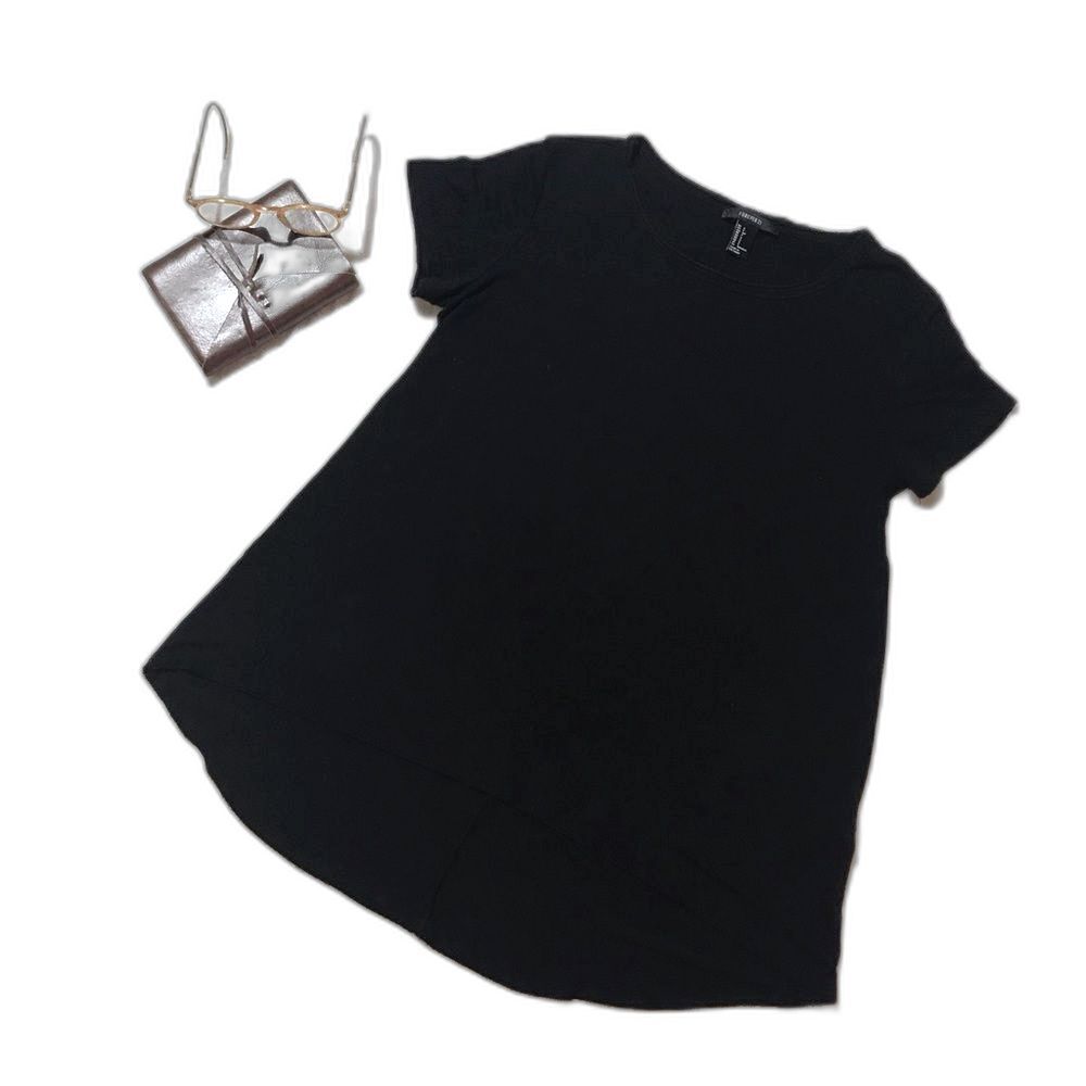 Forever 21 Tee Size Small Black